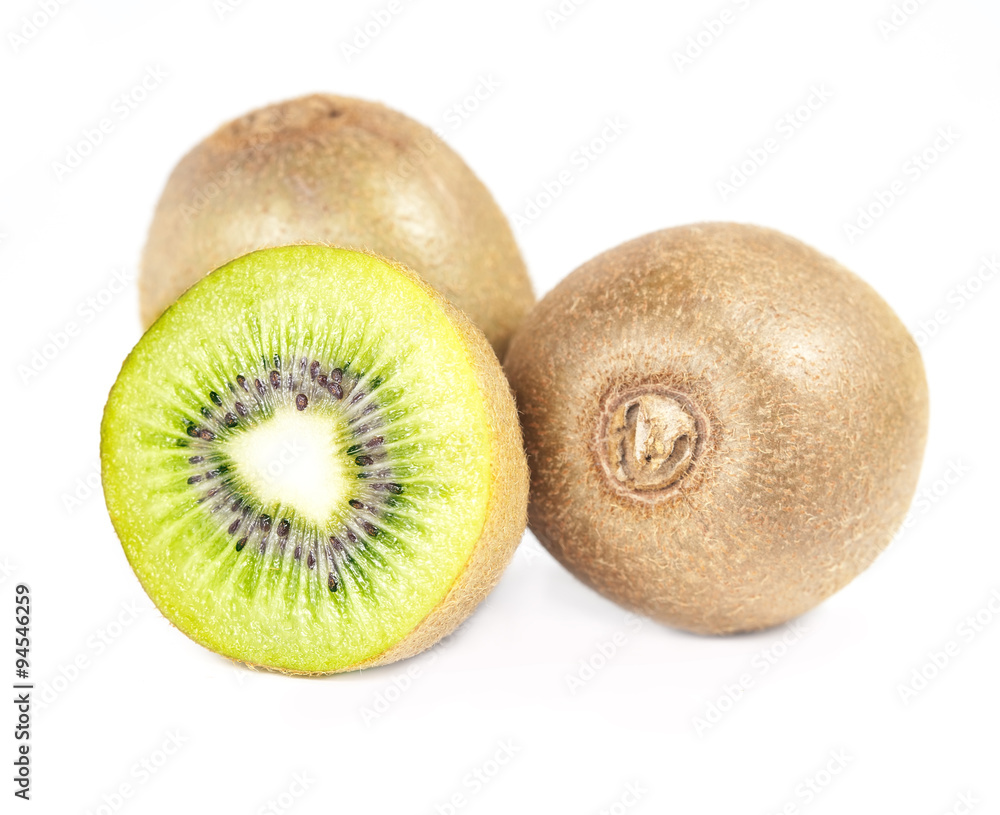 Obraz premium Fresh kiwi fruits on white background