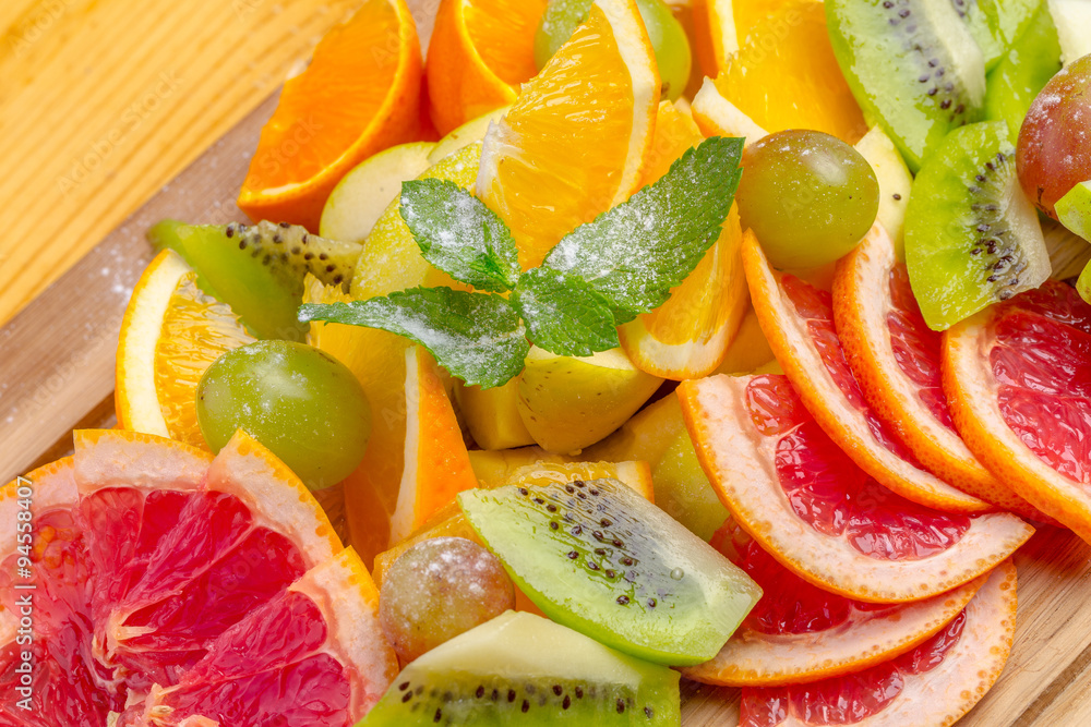 Fresh fruit party plate Fresh fruit party plate