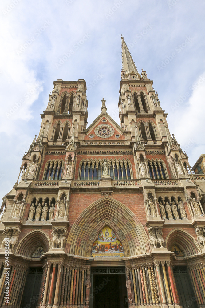 Fototapeta premium Capuchin Church, Cordoba (Argentina)