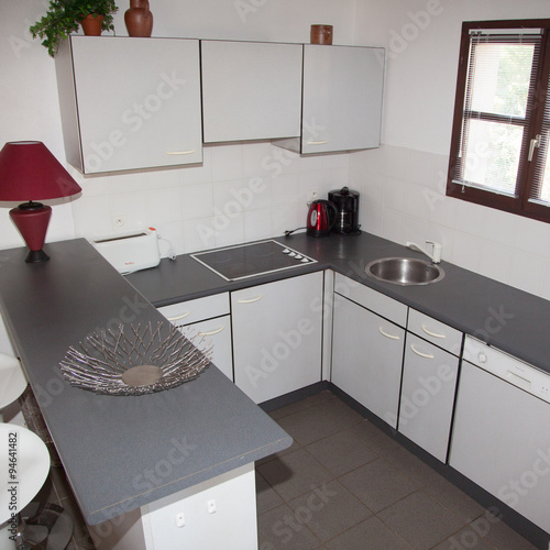 Bright and spacious kitchen