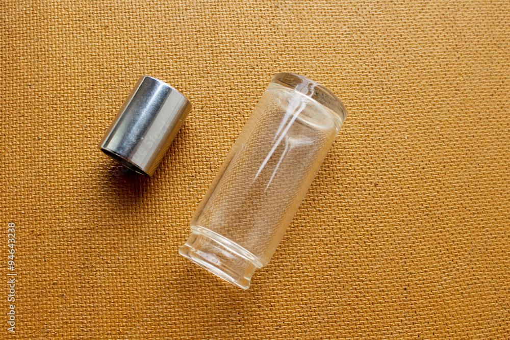 Naklejka premium Bottleneck or guitar slide