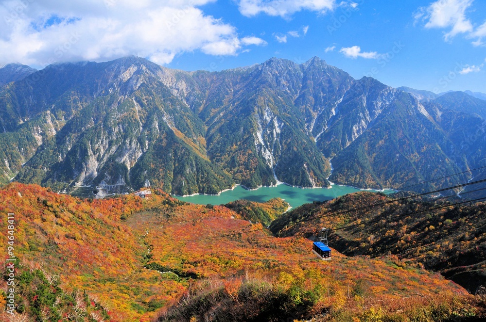 秋の立山黒部アルペンルート
