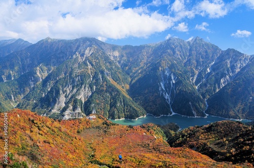 秋の立山黒部アルペンルート