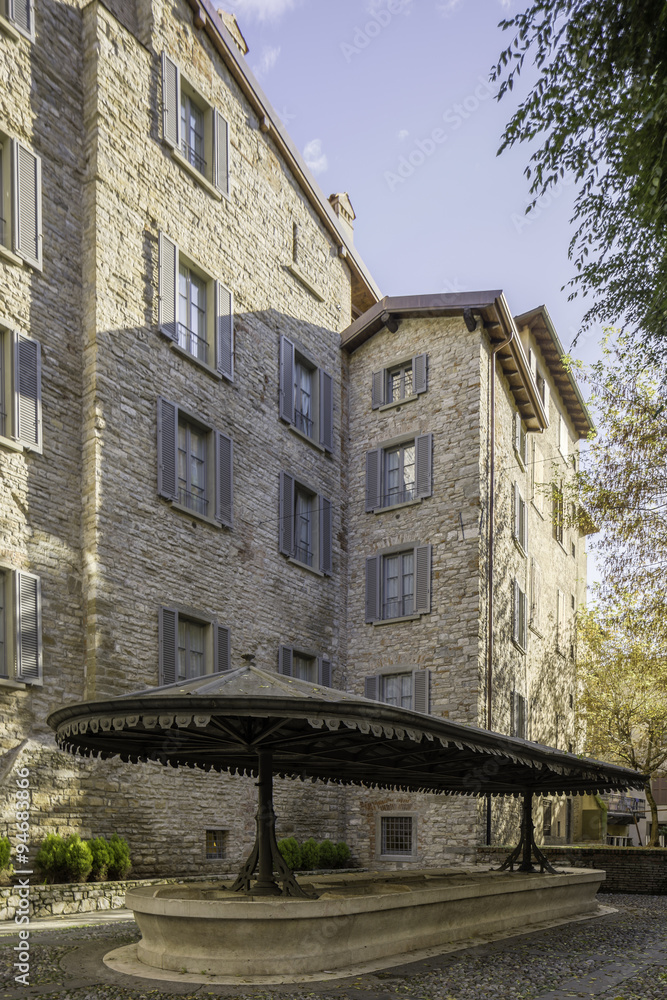 Fototapeta premium Il vecchio lavatoio