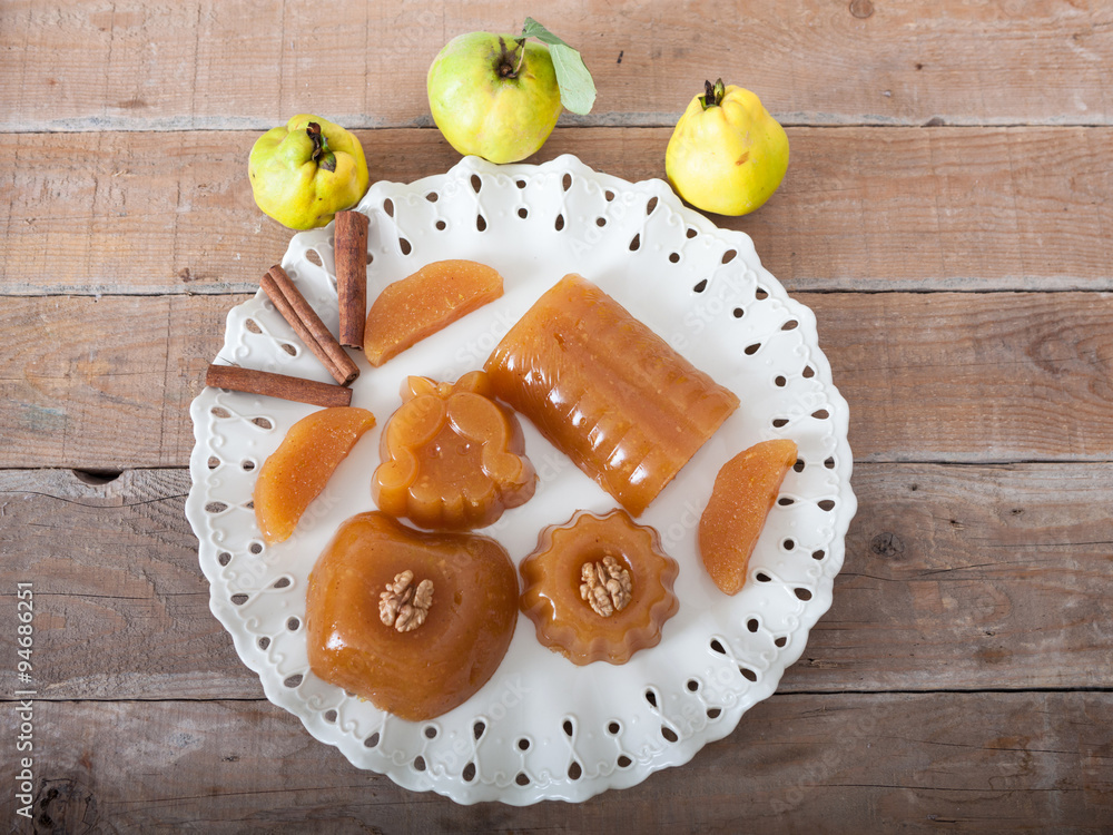 Fresh Quince Gelatin Dessert Fresh Quince Gelatin Dessert
