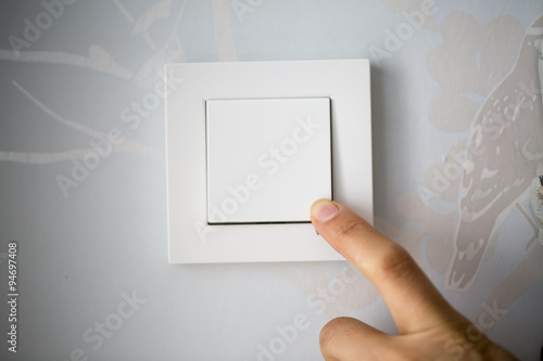 Bild auf Leinwand Turn off the light