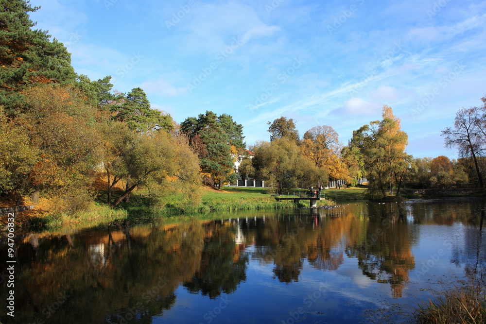 Autumn at the pond Autumn at the pond