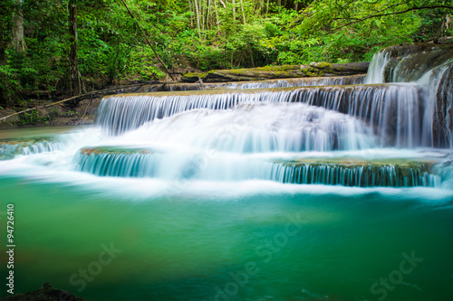 Fototapeta Naklejka Na Ścianę i Meble -  Huay Mae Khamin waterfall in tropical forest, Thailand 