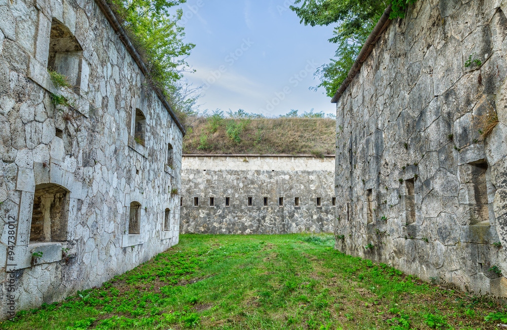 The massive bastions with gun ports and a passage between the inner and outer walls. The massive bastions with gun ports and a passage between the inner and outer walls.