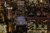 Hochhäuser in Manhattan, New York City, bei Nacht