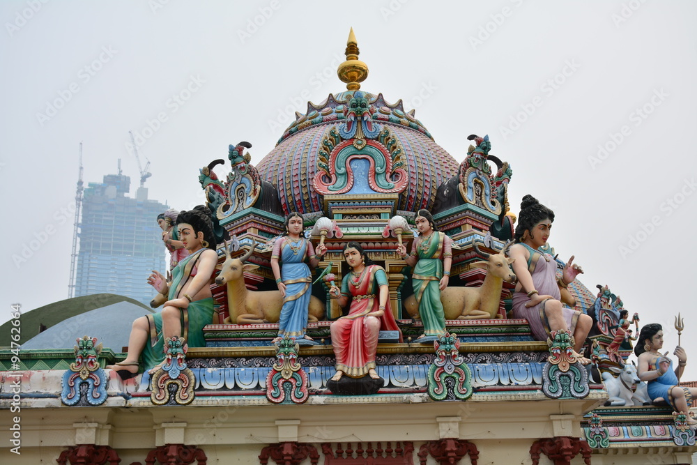 Naklejka premium シンガポール スリ・マリアマン寺院