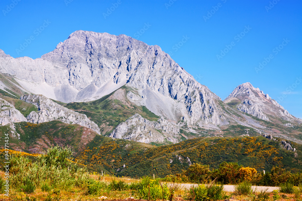  mountain landscape