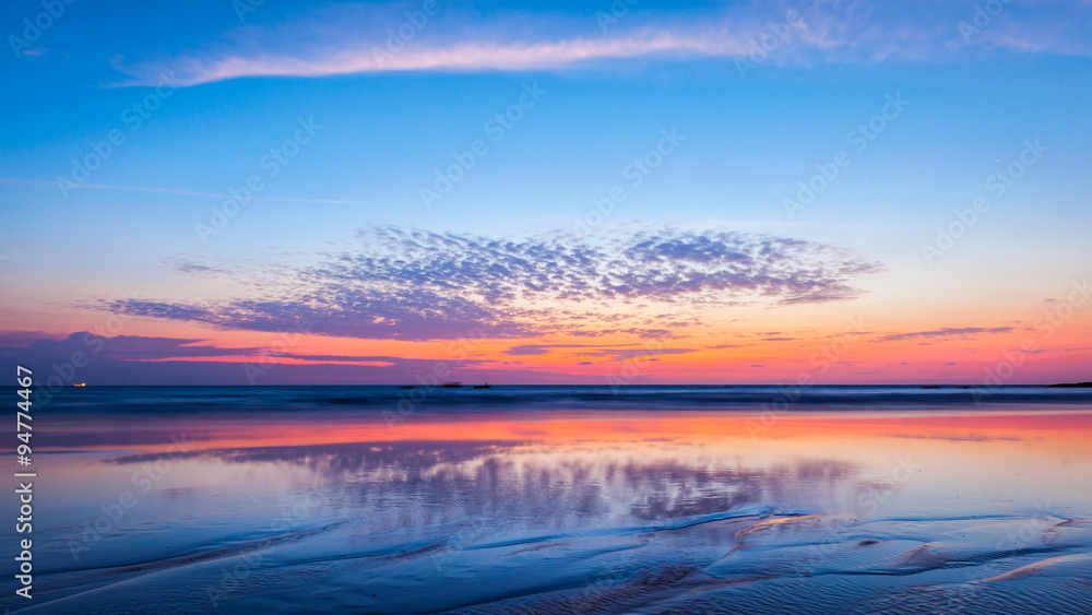 Fototapeta premium Sunset on beach. Goa
