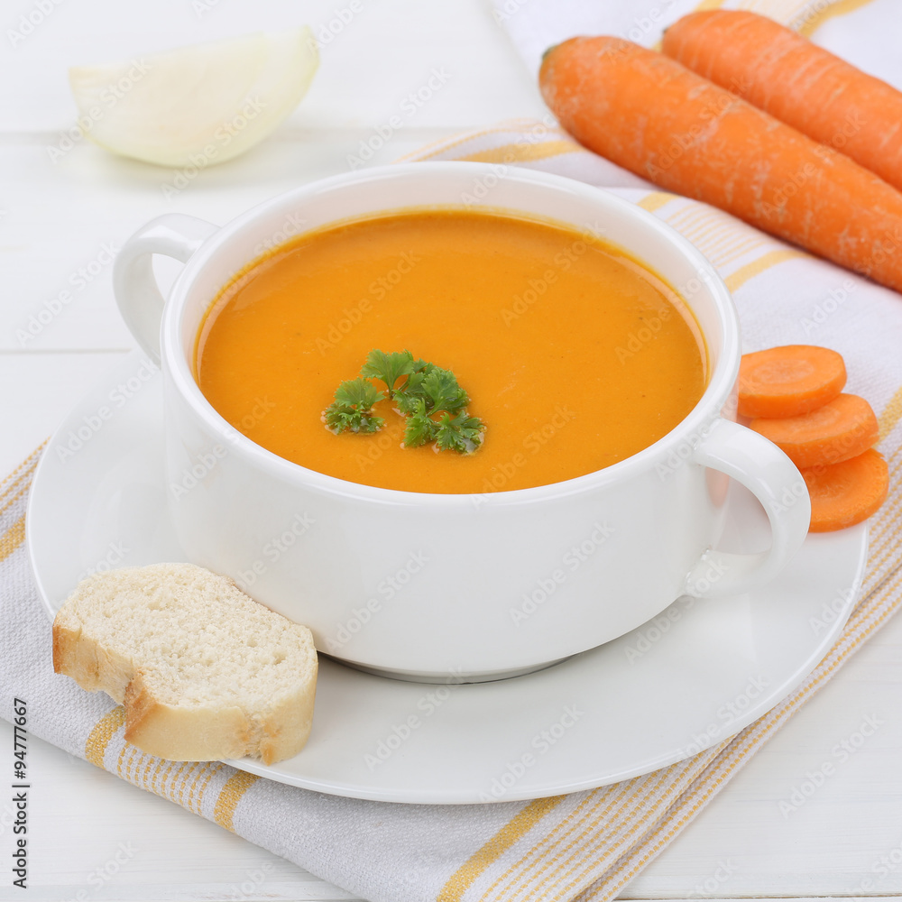 Karottensuppe Möhrensuppe frische Karotten Möhren Suppe in Sup Karottensuppe Möhrensuppe frische Karotten Möhren Suppe in Sup
