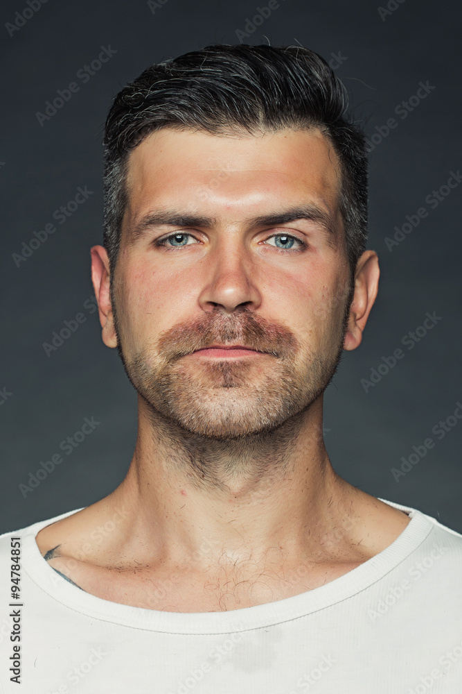 Obraz premium Shaved man with bristle