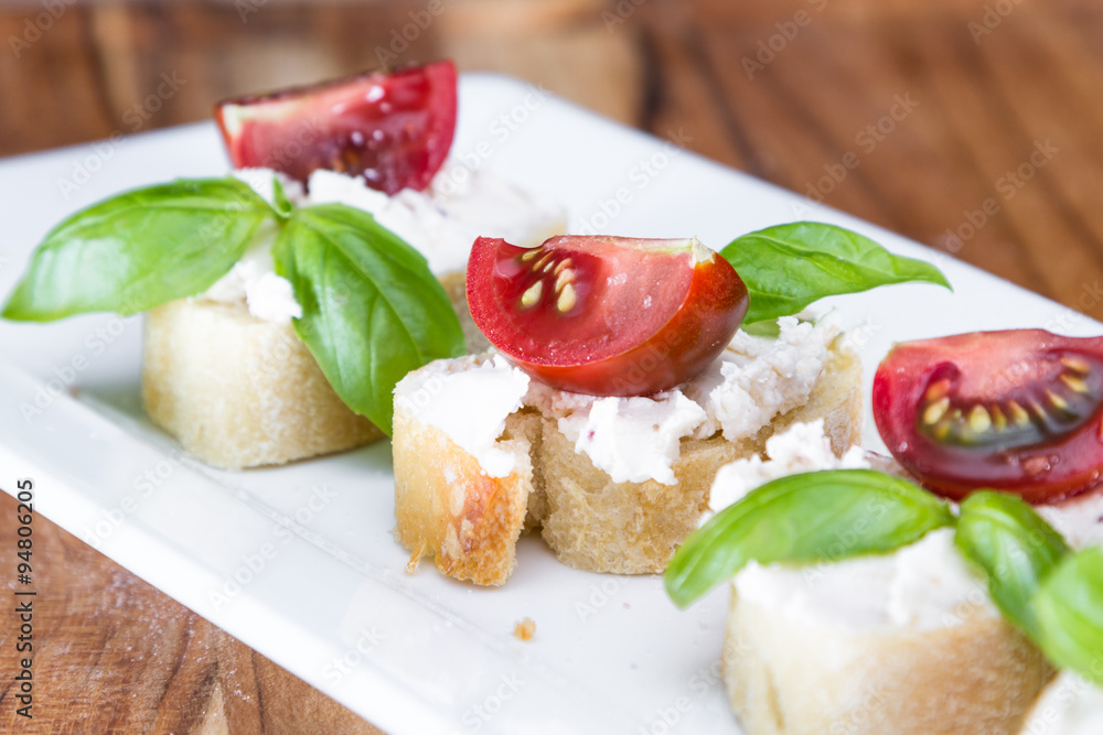 goat cheese and tomato appetizer goat cheese and tomato appetizer