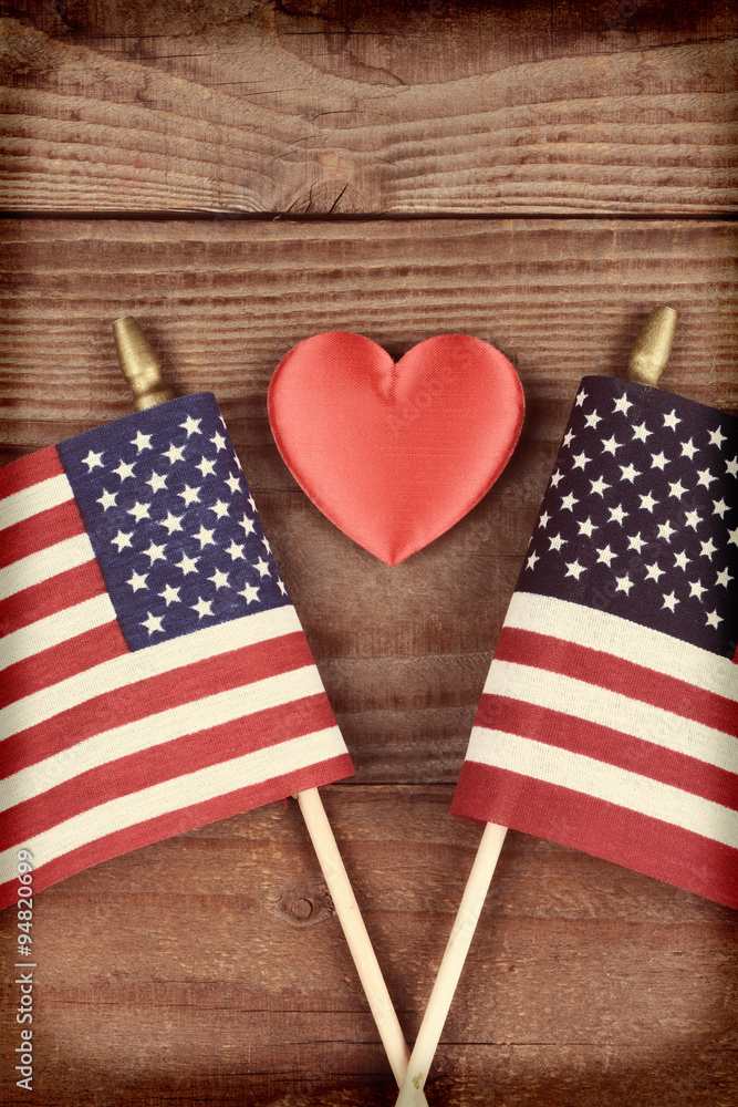 Obraz premium Vintage Flags and Heart