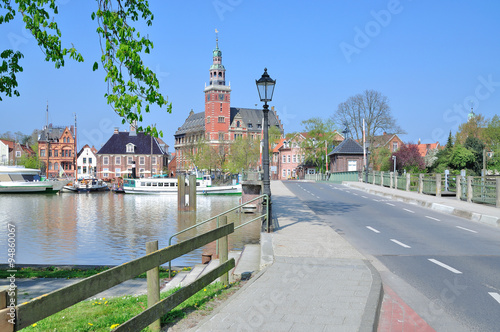 Blick auf die Alte Waage und das Rathaus in Leer in Ostfriesland,Niedersachsen,Deutschland photo