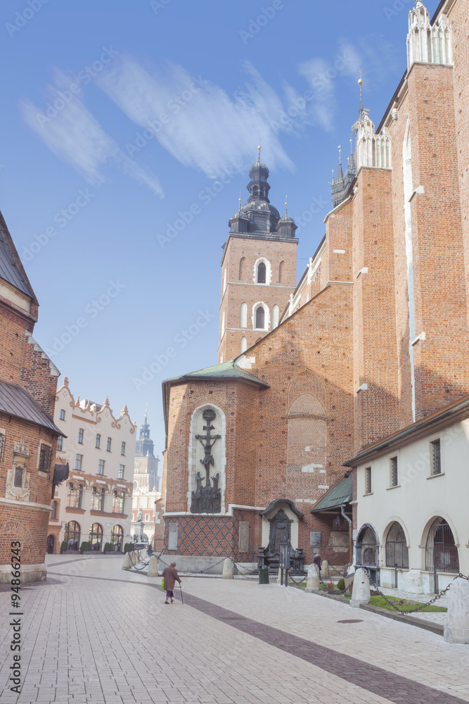 Poland, Krakow, Plac Mariacki Square st Mary Curch, Midday
