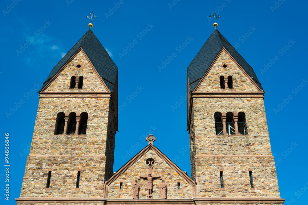 Türme der Klosterkirche St Hildegard