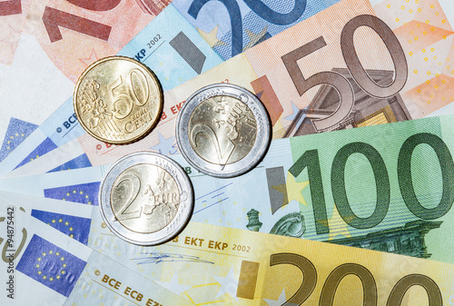 Obraz na płótnie Euro banknotes and coins