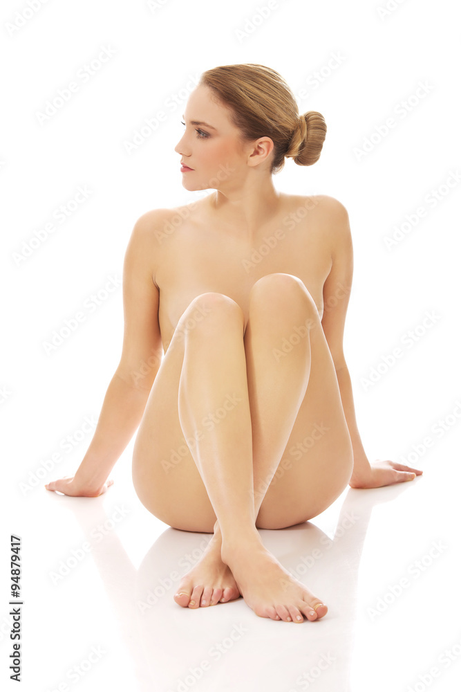 Obraz premium Spa woman sitting on the floor.