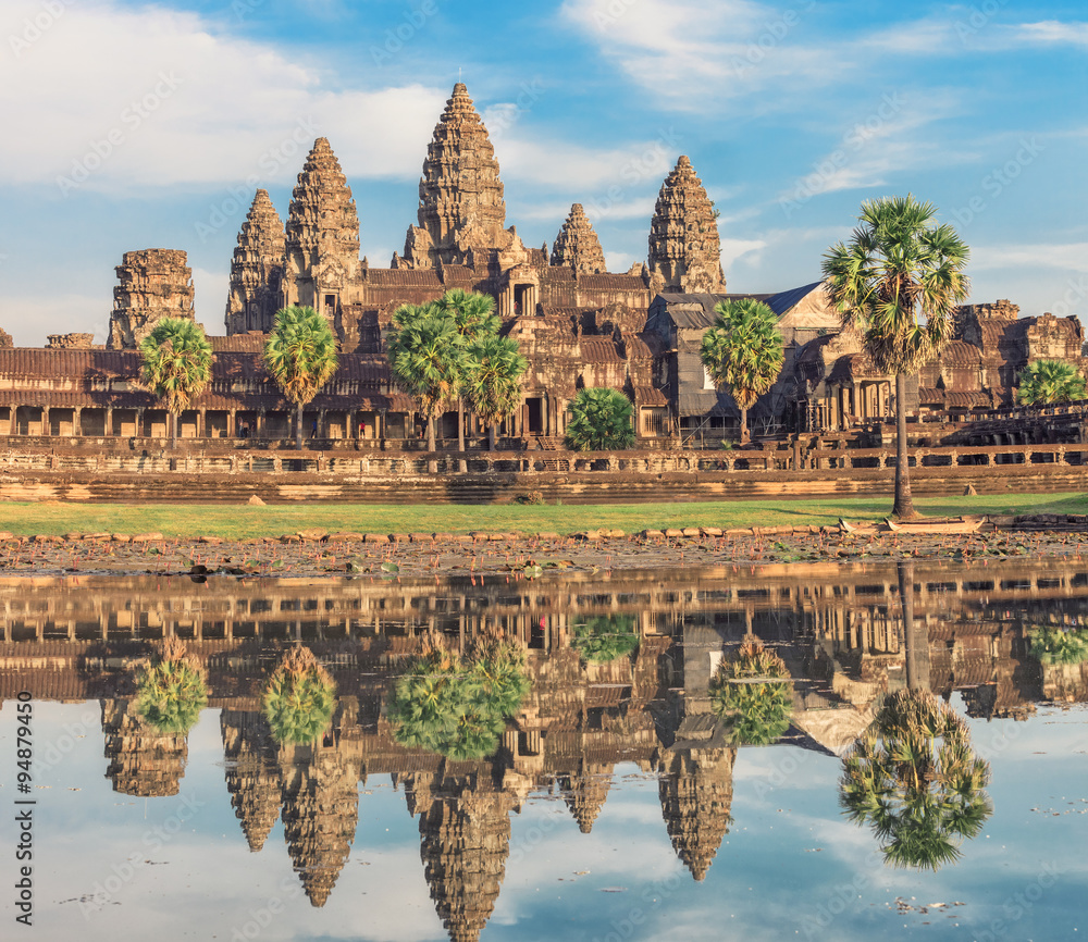 Wunschmotiv: Angkor Wat temple at sunrise, Siem Reap, Cambodia #94879450