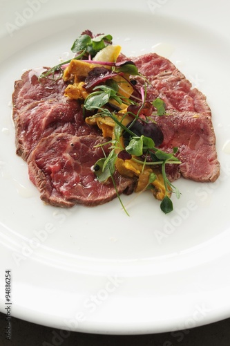 beef carpaccio plated appetizer starter
