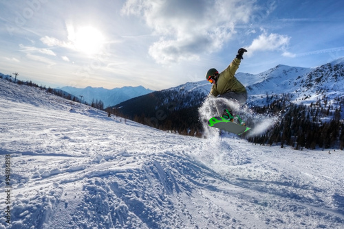 Photography Expert Snowboarder jump