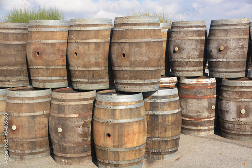 barricas de madera para el vino