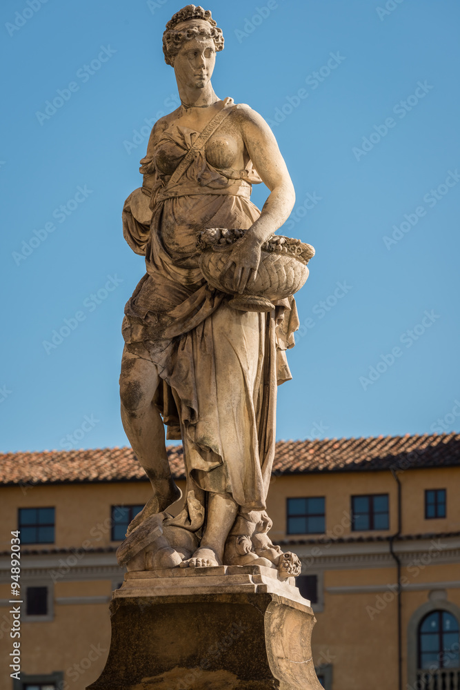 Woman Statue Arno
