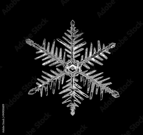Single Snowflake on Black Background © phive2015