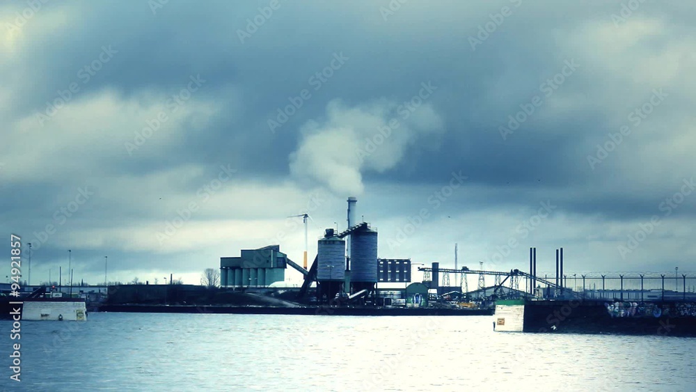 Pollution at the Sea and Factory power energy Pollution at the Sea and Factory power energy