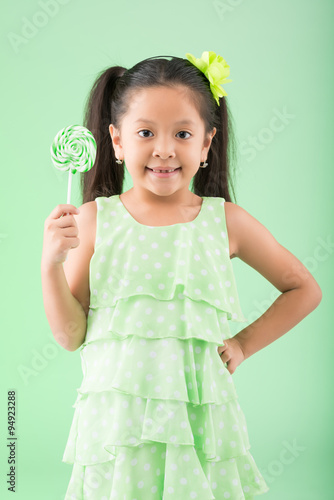 Фотография Girl with sugarplum