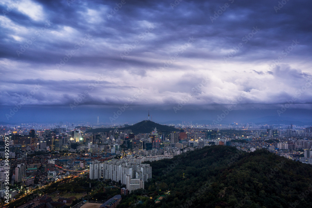 Obraz premium Sunset over Seoul