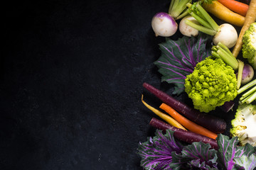 market fresh vegetables border background