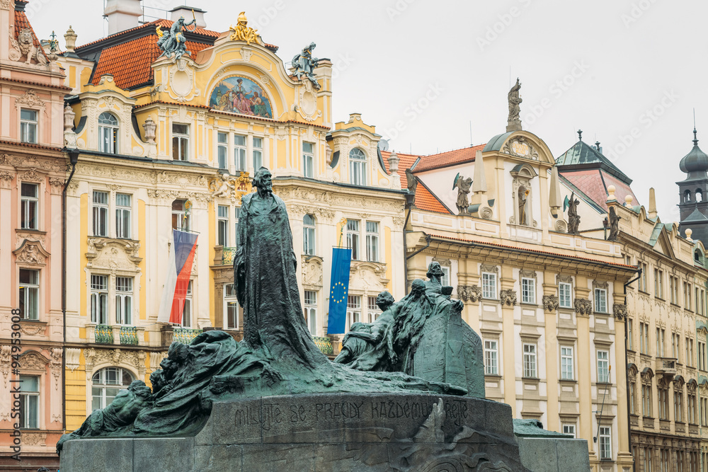 Fototapeta premium Jan Hus Memorial on the Old Town Square in Prague, Czech Republi