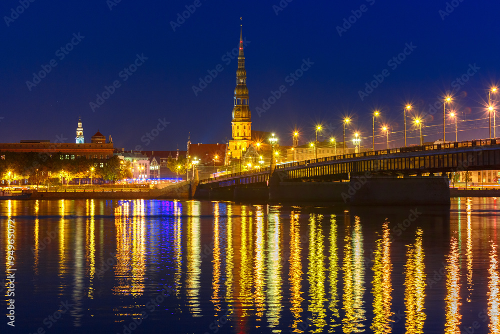Naklejka premium Old Town and River Daugava at night, Riga, Latvia