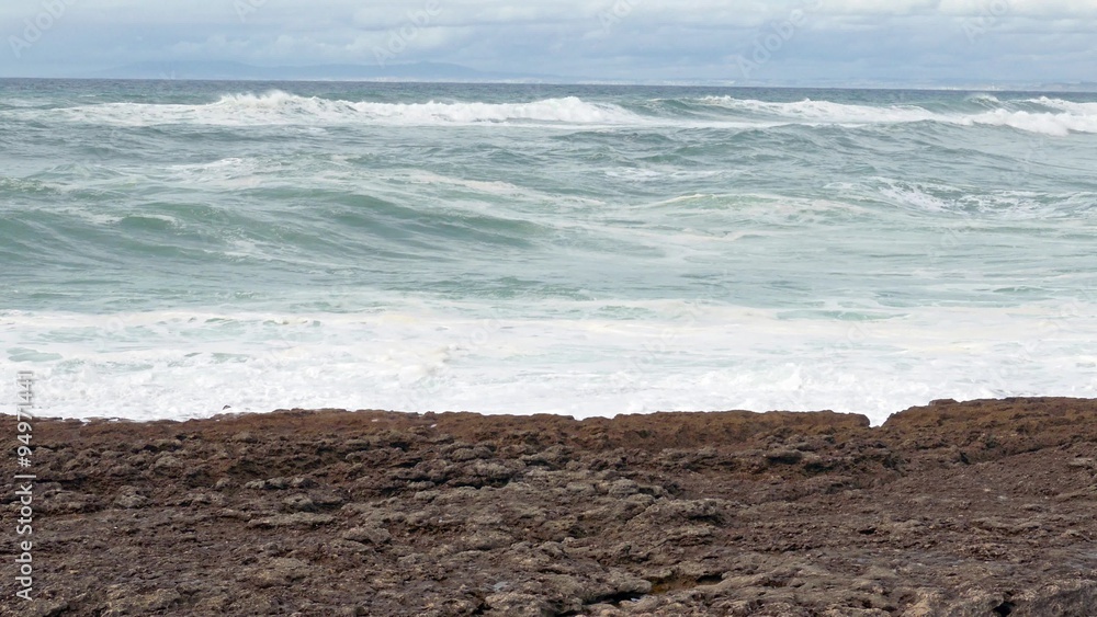 Big Ocean Waves Breaking on Rocks, storm weather
Big Ocean Waves Breaking on Rocks, storm weather