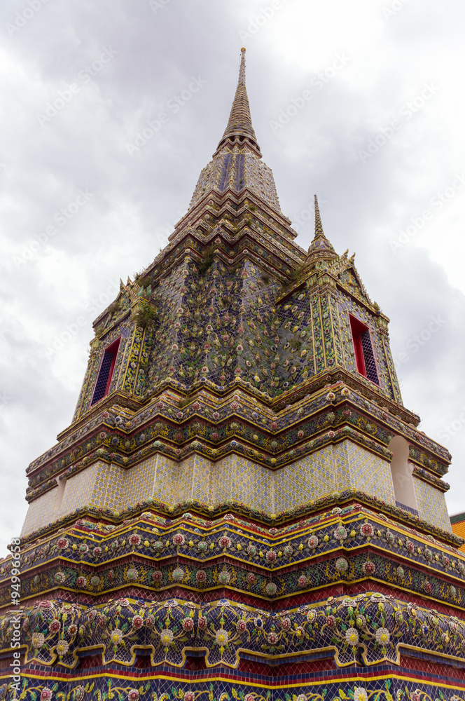 Fototapeta premium Thai temple,Stupa 