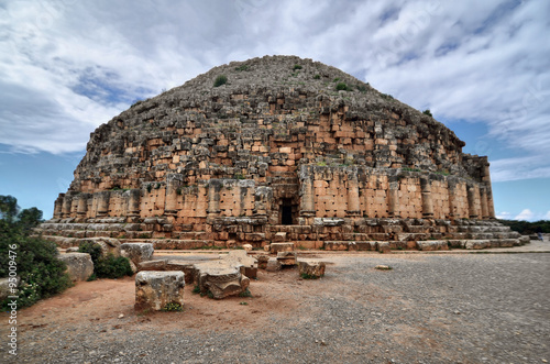 Mauzoleum Juby i Kleopatry Selene w miejscowości Tipasa w Algierii