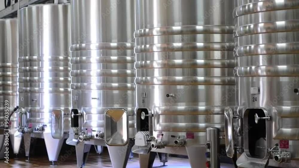 Winery-Storage Tank-Bordeaux Vineyard Winery-Storage Tank-Bordeaux Vineyard