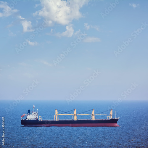 Bulk Carrier Ship