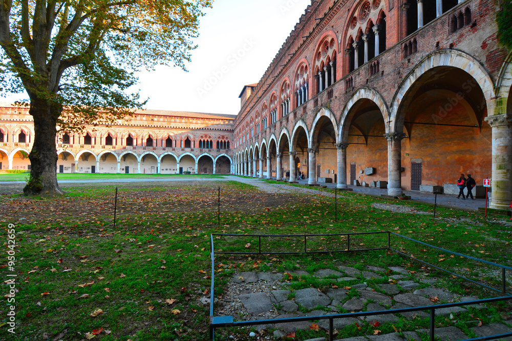 Obraz premium castello visconteo de pavie en lombardie