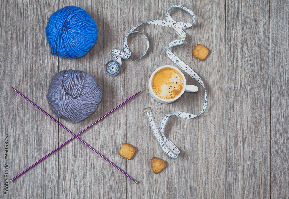 Knitting Knitting