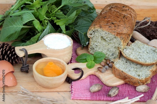 Spinach bread and fresh spinach with making baker.