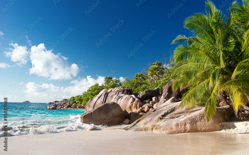 Wunschmotiv: Traumstrand Anse Lazio auf den Seychellen #95087468