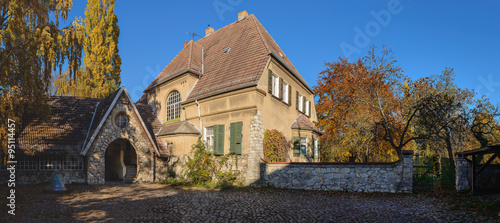 Denkmalgeschütztes Pfarrhaus der Heinersdorfer Dorfkirche photo