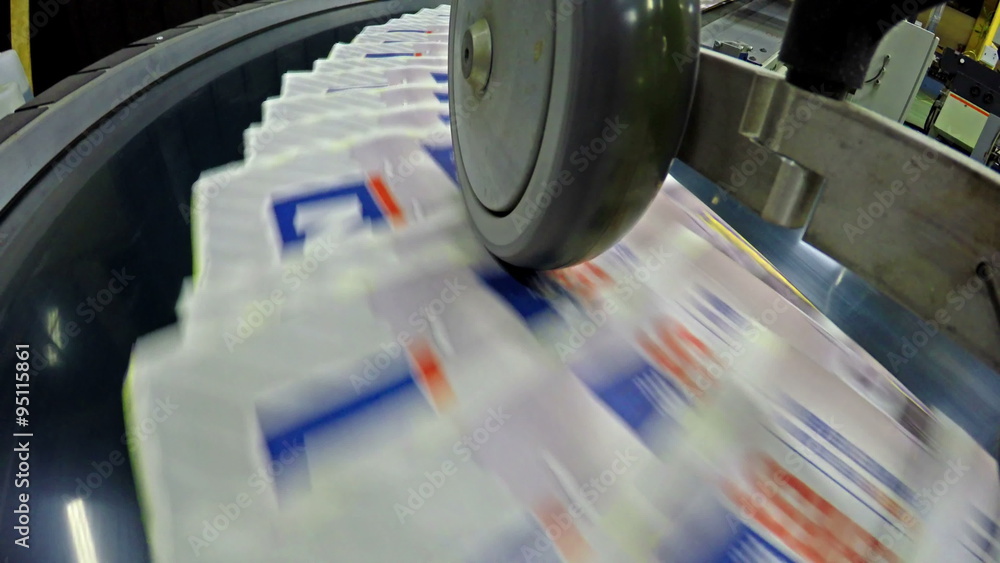 print plant factory, magazine line collecting after print plant factory, magazine line collecting after