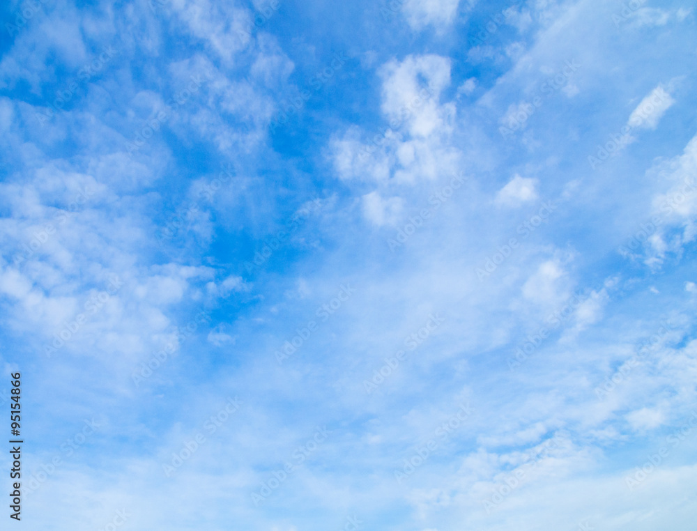 Obraz premium blue sky background with white clouds